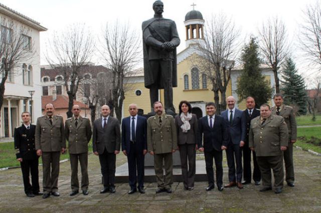 Азербайджанские военные посетили Болгарию и Чехию